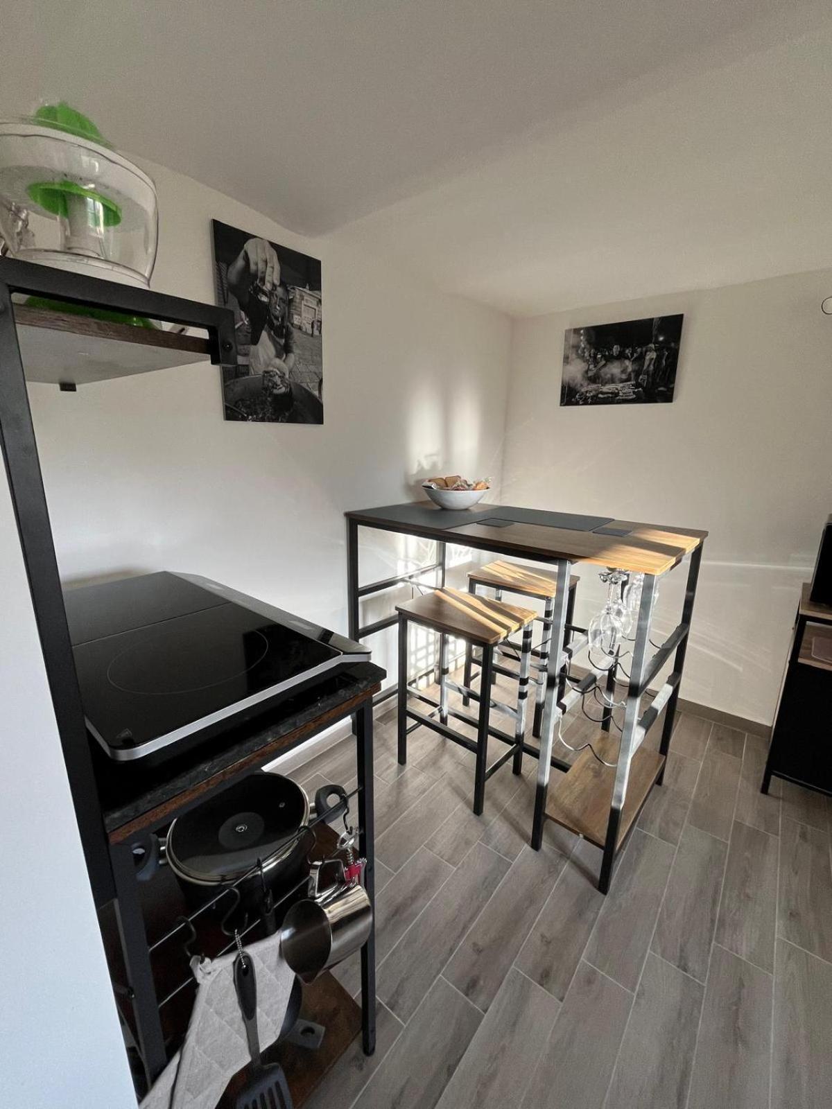 Casa Vacanze Da Ruggero Al Massimo Palermo Exteriör bild